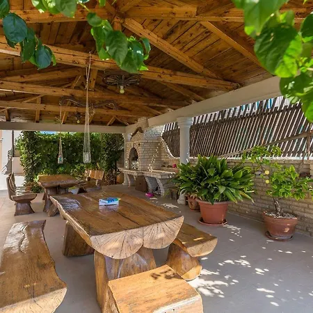 Apartment Fewo Direkt Am Wasser Mit 2 Pools, Klima, Wlan Und Tollem Meerblick