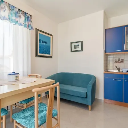 Apartamento Fewo Direkt Am Wasser Mit 2 Pools, Klima, Wlan Und Tollem Meerblick Medulin